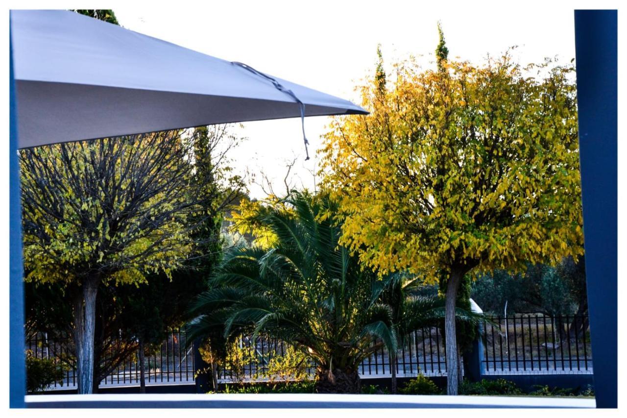 @Mango'S Apartment Beaufort West Exterior photo