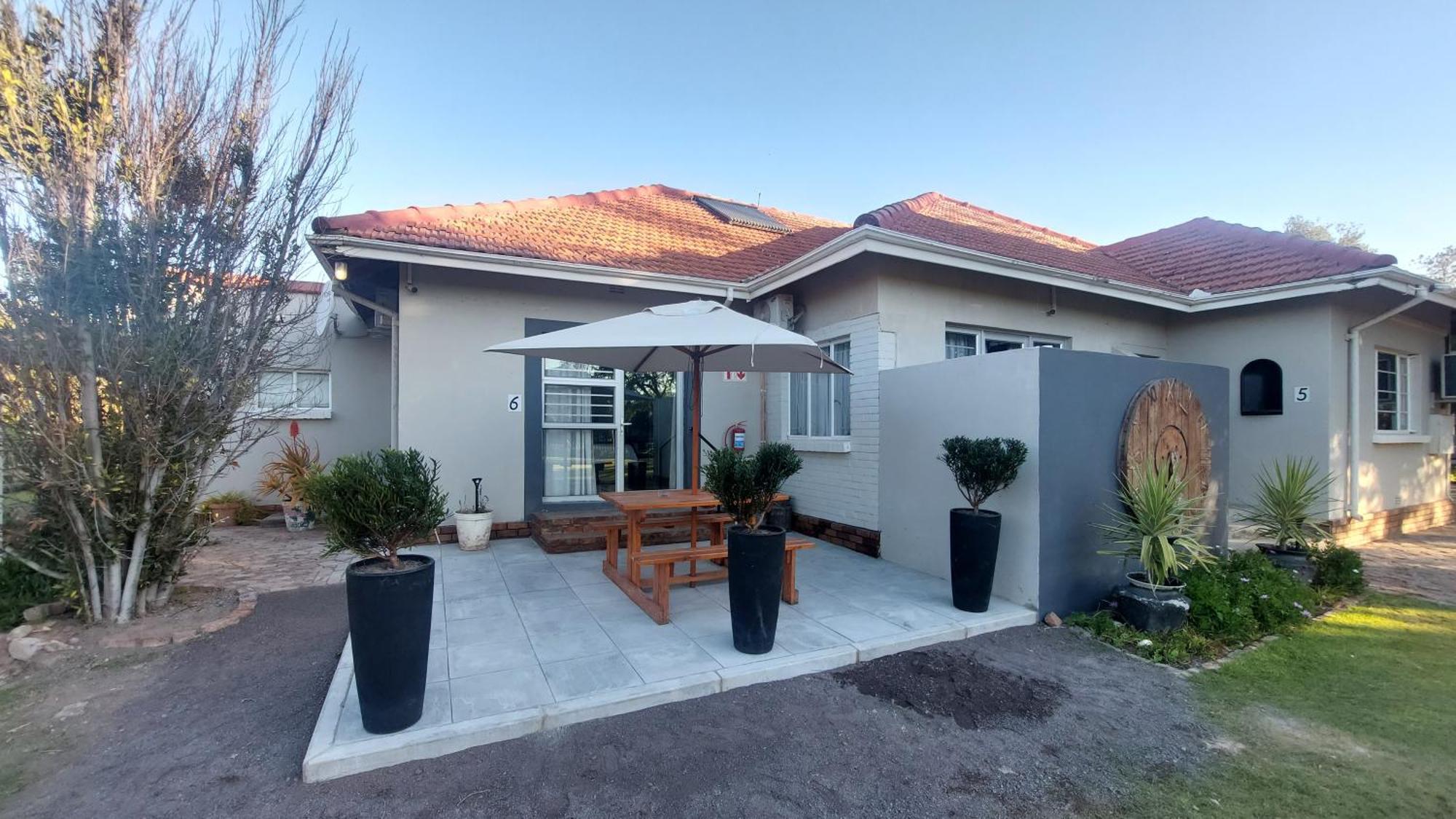 @Mango'S Apartment Beaufort West Exterior photo