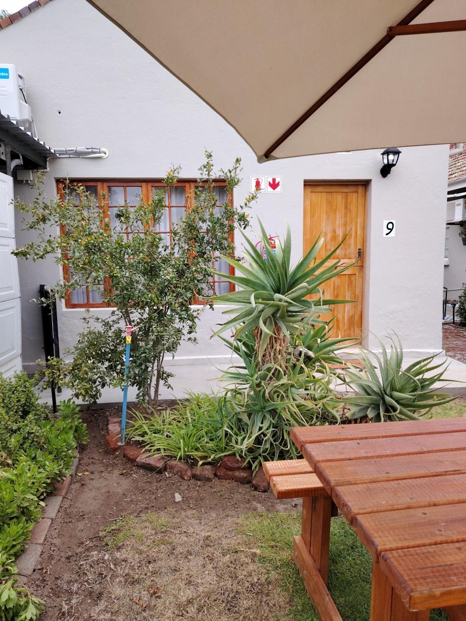 @Mango'S Apartment Beaufort West Exterior photo