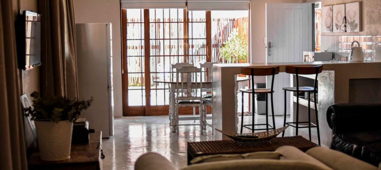 @Mango'S Apartment Beaufort West Exterior photo
